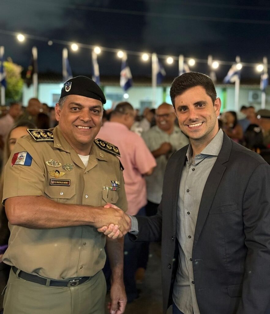 Prefeito de Belo Monte participa de cerimônia de formandos da Polícia Militar de Alagoas